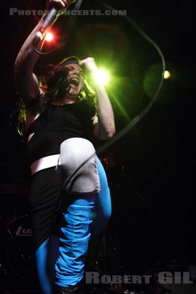 JULIETTE AND THE LICKS - 2006-10-20 - PARIS - Trabendo - 